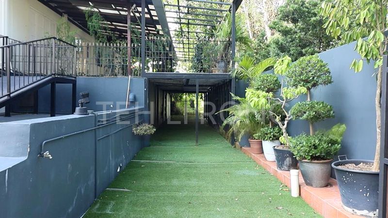 10 Bed Bungalow (Landed) for Sale in  Margoliouth Road - Image 3